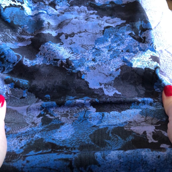 cropped lululemon - Picture 2 of 5